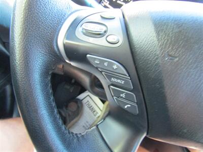 2018 Nissan Pathfinder SV,AWD,CONV PKG,RVC,PWR PKG,SILVER CERTIFIED   - Photo 47 - Haddon Twp, NJ 08107