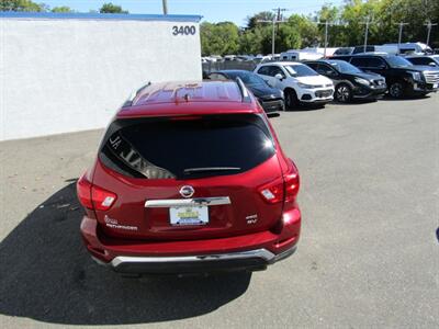 2018 Nissan Pathfinder SV,AWD,CONV PKG,RVC,PWR PKG,SILVER CERTIFIED   - Photo 25 - Haddon Twp, NJ 08107