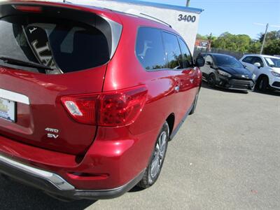 2018 Nissan Pathfinder SV,AWD,CONV PKG,RVC,PWR PKG,SILVER CERTIFIED   - Photo 27 - Haddon Twp, NJ 08107