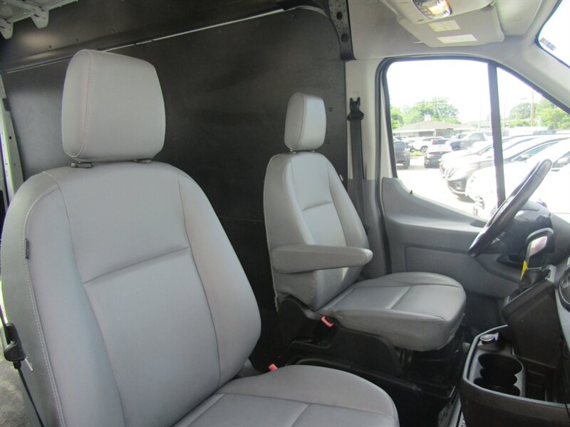 2017 Ford Transit 350 - Photo 17 - Haddon Twp, NJ 08107