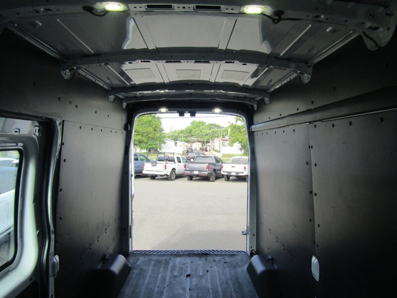 2017 Ford Transit 350 - Photo 12 - Haddon Twp, NJ 08107