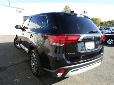 2019 Mitsubishi Outlander ES   - Photo 3 - Haddon Twp, NJ 08107