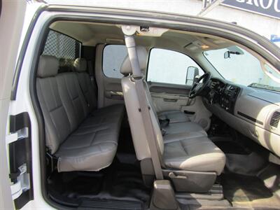 2013 GMC Sierra 3500 UTILTY BODY,4x4,CONV PKG,TOW PKG,SILVER CERTIFIED   - Photo 27 - Haddon Twp, NJ 08107