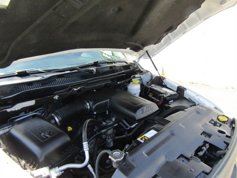 2021 RAM 1500 Classic TRADESMAN,CONV PKG,PDC,SILVER CERTIFIED - Photo 25 - Haddon Twp, NJ 08107