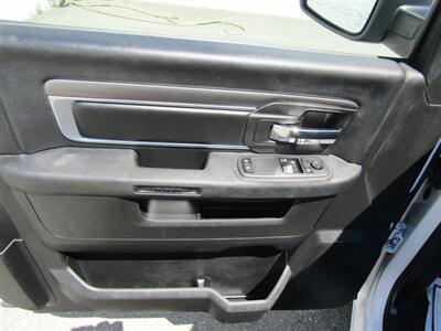 2021 RAM 1500 Classic TRADESMAN,CONV PKG,PDC,SILVER CERTIFIED - Photo 12 - Haddon Twp, NJ 08107