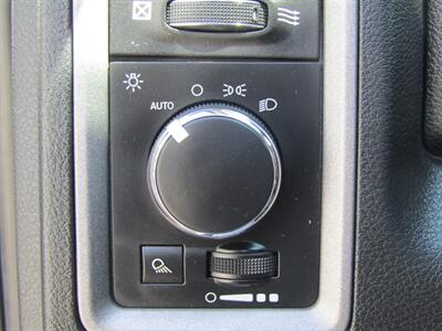 2021 RAM 1500 Classic TRADESMAN,CONV PKG,PDC,SILVER CERTIFIED - Photo 13 - Haddon Twp, NJ 08107