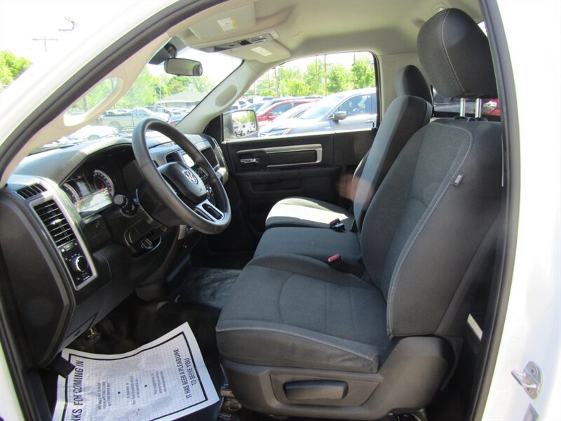 2021 RAM 1500 Classic TRADESMAN,CONV PKG,PDC,SILVER CERTIFIED - Photo 22 - Haddon Twp, NJ 08107