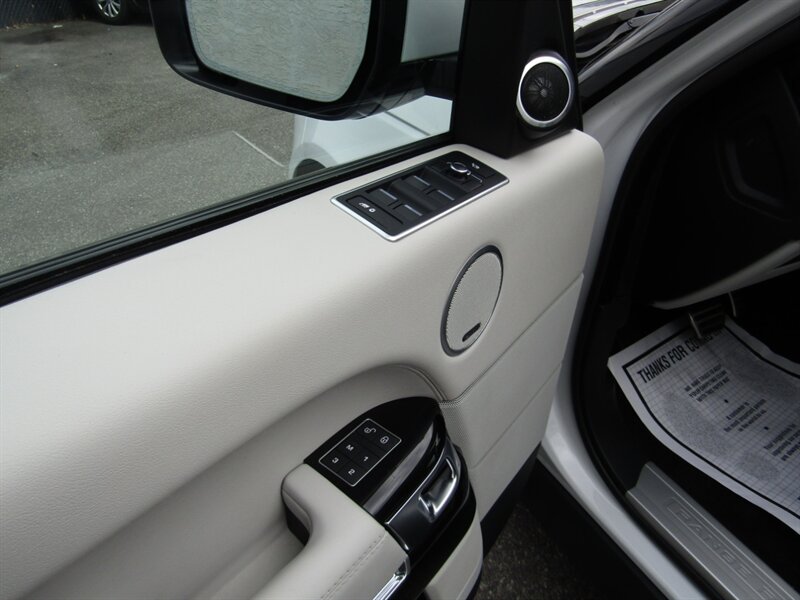 2017 Land Rover Range Rover AWD,NAV,PREM ADVANCED PKG, RVC,SILVER CERTIFIED - Photo 39 - Haddon Twp, NJ 08107