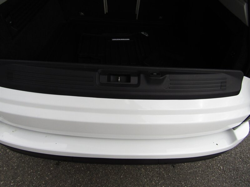 2017 Land Rover Range Rover AWD,NAV,PREM ADVANCED PKG, RVC,SILVER CERTIFIED - Photo 48 - Haddon Twp, NJ 08107
