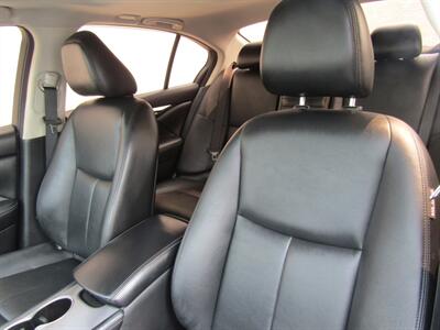 2017 INFINITI Q50 3.0T Premium - Photo 14 - Haddon Twp, NJ 08107