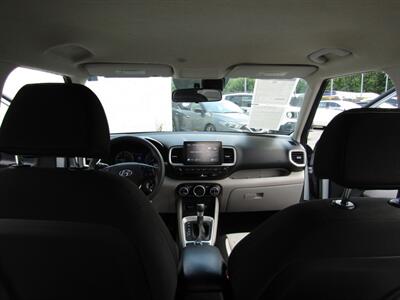 2020 Hyundai VENUE SEL,TECH PKG,CONV PKG,RVC,SILVER CERTIFIED   - Photo 42 - Haddon Twp, NJ 08107