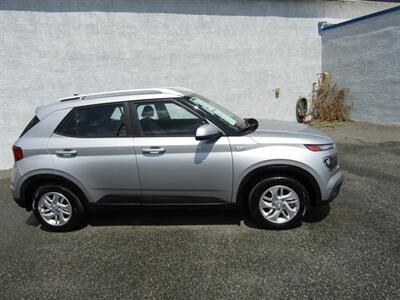 2020 Hyundai VENUE SEL,TECH PKG,CONV PKG,RVC,SILVER CERTIFIED   - Photo 8 - Haddon Twp, NJ 08107