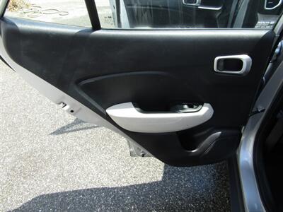 2020 Hyundai VENUE SEL,TECH PKG,CONV PKG,RVC,SILVER CERTIFIED   - Photo 31 - Haddon Twp, NJ 08107