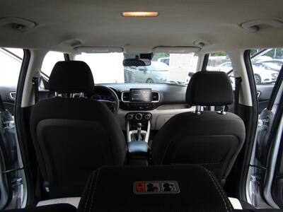 2020 Hyundai VENUE SEL,TECH PKG,CONV PKG,RVC,SILVER CERTIFIED   - Photo 41 - Haddon Twp, NJ 08107