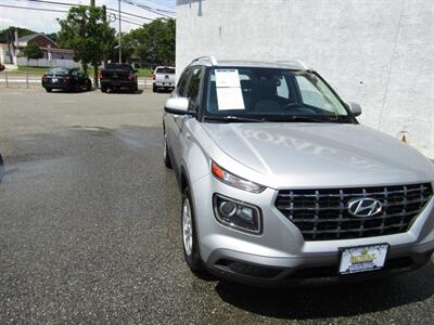 2020 Hyundai VENUE SEL,TECH PKG,CONV PKG,RVC,SILVER CERTIFIED   - Photo 17 - Haddon Twp, NJ 08107
