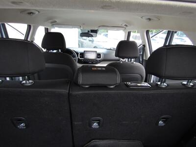 2020 Hyundai VENUE SEL,TECH PKG,CONV PKG,RVC,SILVER CERTIFIED   - Photo 40 - Haddon Twp, NJ 08107