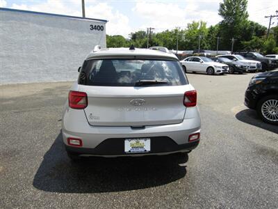 2020 Hyundai VENUE SEL,TECH PKG,CONV PKG,RVC,SILVER CERTIFIED   - Photo 6 - Haddon Twp, NJ 08107
