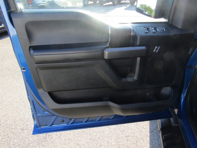2018 Ford F-150 XLT, NAV,CREW,4X4,CONV PKG,RVC, SILVER CERTIFIED - Photo 9 - Haddon Twp, NJ 08107