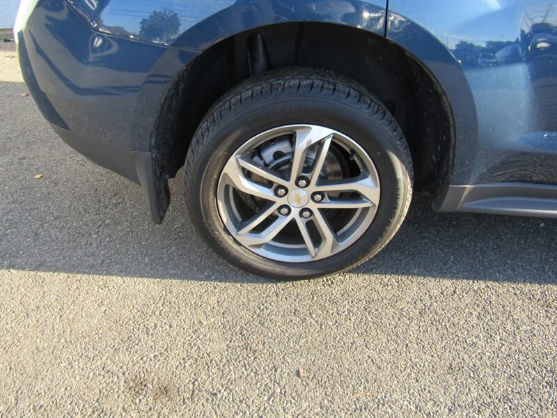 2017 Chevrolet Equinox PREM,AWD,NAV,TECH PKG,RVC,SILVER CERTIFIED   - Photo 16 - Haddon Twp, NJ 08107