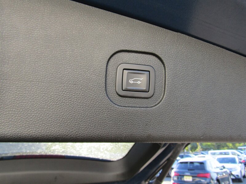 2017 Chevrolet Equinox PREM,AWD,NAV,TECH PKG,RVC,SILVER CERTIFIED   - Photo 40 - Haddon Twp, NJ 08107