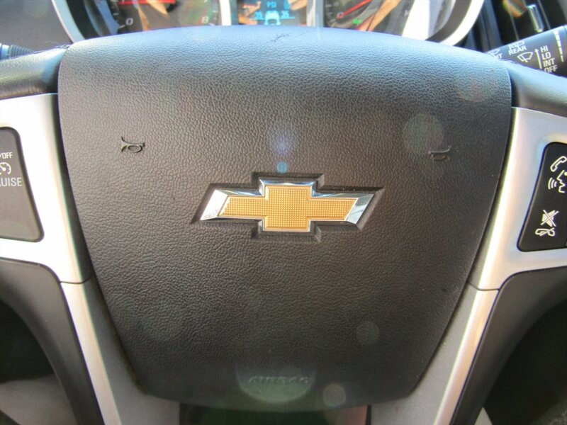 2017 Chevrolet Equinox PREM,AWD,NAV,TECH PKG,RVC,SILVER CERTIFIED   - Photo 46 - Haddon Twp, NJ 08107