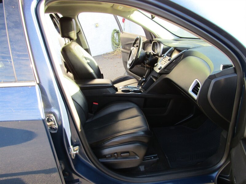 2017 Chevrolet Equinox PREM,AWD,NAV,TECH PKG,RVC,SILVER CERTIFIED   - Photo 36 - Haddon Twp, NJ 08107