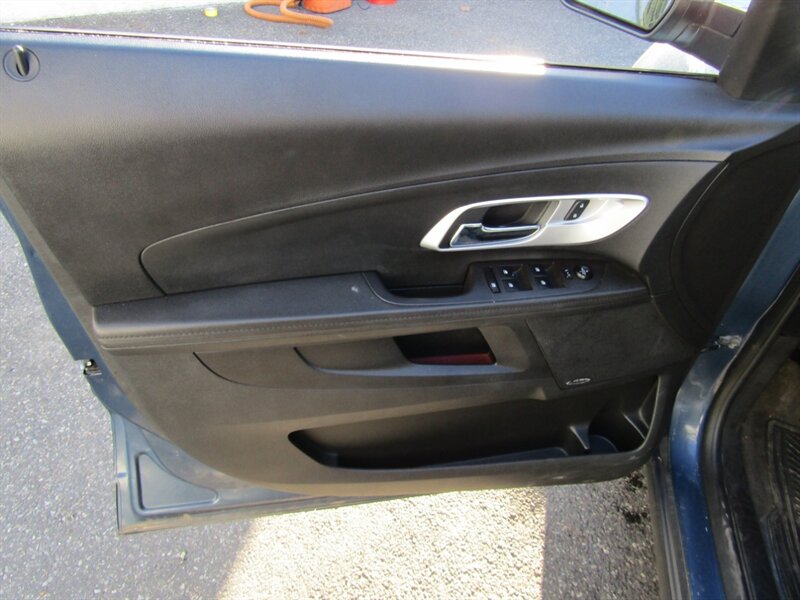 2017 Chevrolet Equinox PREM,AWD,NAV,TECH PKG,RVC,SILVER CERTIFIED   - Photo 28 - Haddon Twp, NJ 08107