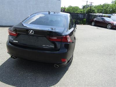 2015 Lexus IS   - Photo 32 - Haddon Twp, NJ 08107