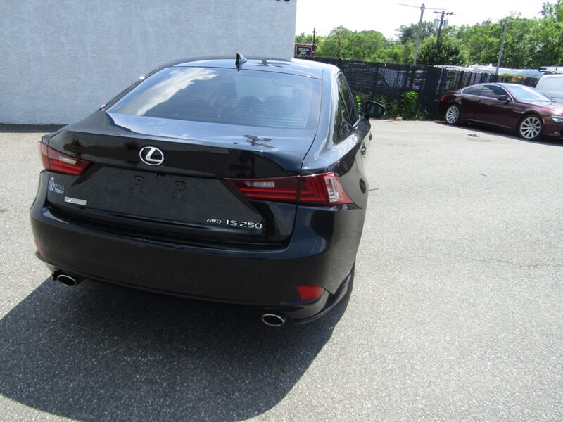 2015 Lexus IS - Photo 32 - Haddon Twp, NJ 08107