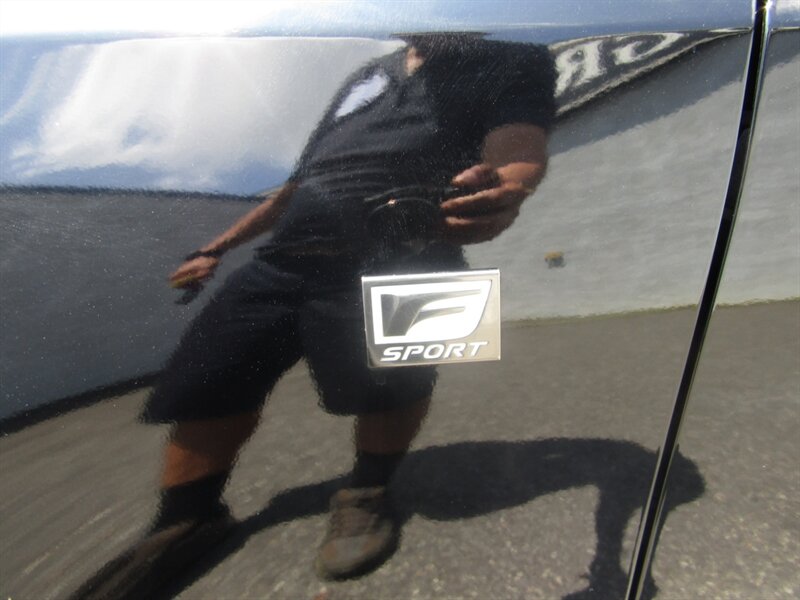 2015 Lexus IS - Photo 21 - Haddon Twp, NJ 08107