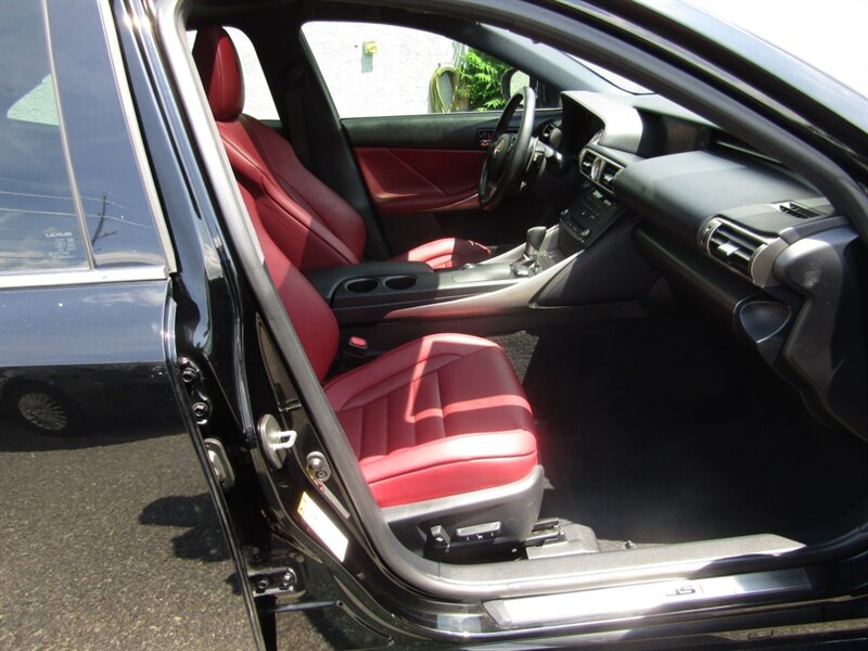2015 Lexus IS - Photo 52 - Haddon Twp, NJ 08107
