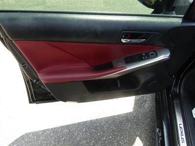2015 Lexus IS   - Photo 36 - Haddon Twp, NJ 08107