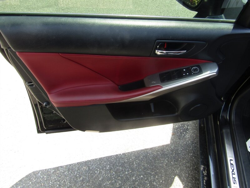 2015 Lexus IS - Photo 36 - Haddon Twp, NJ 08107