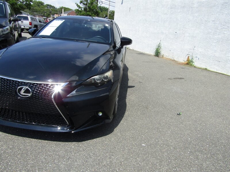 2015 Lexus IS - Photo 15 - Haddon Twp, NJ 08107