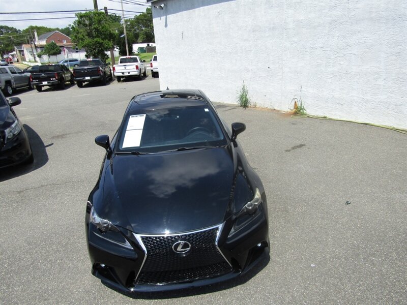 2015 Lexus IS - Photo 16 - Haddon Twp, NJ 08107