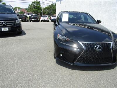 2015 Lexus IS   - Photo 14 - Haddon Twp, NJ 08107