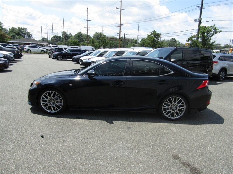 2015 Lexus IS - Photo 4 - Haddon Twp, NJ 08107