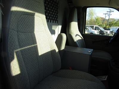 2021 Chevrolet Express 2500,PWR PKG,CONV PKG,SILVER CERTIFIED   - Photo 26 - Haddon Twp, NJ 08107