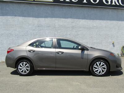 2018 Toyota Corolla LE,CONV PKG,RVC,SILVER CERTIFIED - Photo 2 - Haddon Twp, NJ 08107