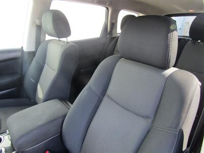 2017 Nissan Pathfinder SV - Photo 12 - Haddon Twp, NJ 08107