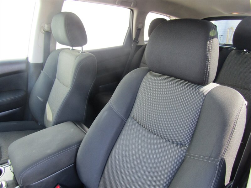 2017 Nissan Pathfinder SV - Photo 12 - Haddon Twp, NJ 08107