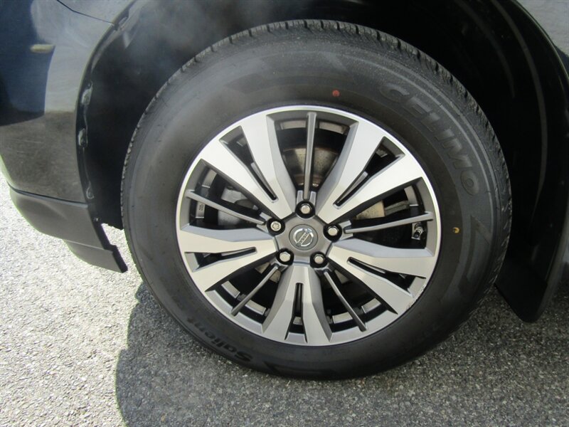2017 Nissan Pathfinder SV - Photo 34 - Haddon Twp, NJ 08107