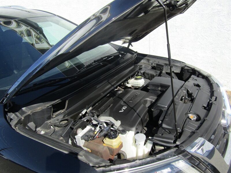 2017 Nissan Pathfinder SV - Photo 36 - Haddon Twp, NJ 08107