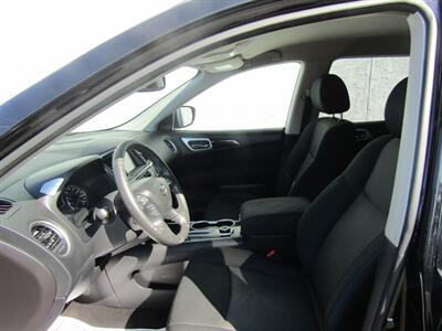 2017 Nissan Pathfinder SV - Photo 11 - Haddon Twp, NJ 08107