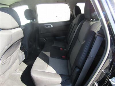 2017 Nissan Pathfinder SV - Photo 13 - Haddon Twp, NJ 08107