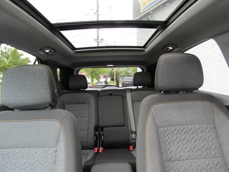 2024 Chevrolet Equinox LT.DR.ASST PKG,PANOROOF,CONV PKG,SILVER CERTIFIED - Photo 25 - Haddon Twp, NJ 08107