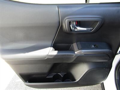 2021 Toyota Tacoma 4X4 V6 SR TRD OFF-ROAD ,TECH PKG ,SILVER CERTIFIED   - Photo 18 - Haddon Twp, NJ 08107