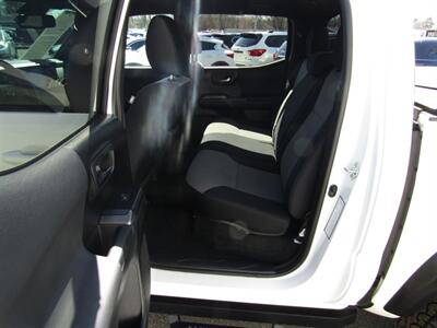 2021 Toyota Tacoma 4X4 V6 SR TRD OFF-ROAD ,TECH PKG ,SILVER CERTIFIED   - Photo 19 - Haddon Twp, NJ 08107