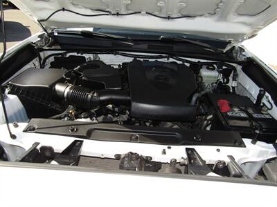 2021 Toyota Tacoma 4X4 V6 SR TRD OFF-ROAD ,TECH PKG ,SILVER CERTIFIED   - Photo 46 - Haddon Twp, NJ 08107