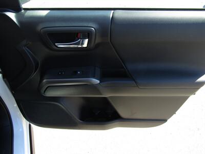 2021 Toyota Tacoma 4X4 V6 SR TRD OFF-ROAD ,TECH PKG ,SILVER CERTIFIED   - Photo 25 - Haddon Twp, NJ 08107